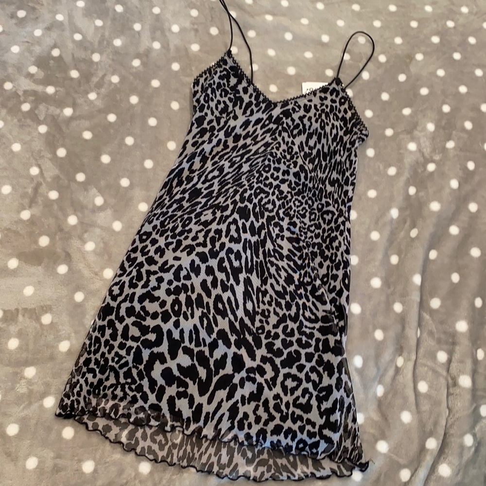 GARAGE MESH SLIP DRESS 💗 - Picture 3 of 4